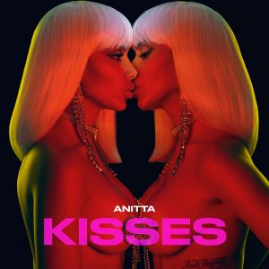 Anitta Kisses